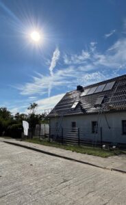 PV-Installation der AceFlex GmbH, Solarmodul 500 Watt Testsieger